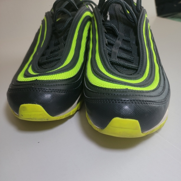 Nike - Picture 6 of 8